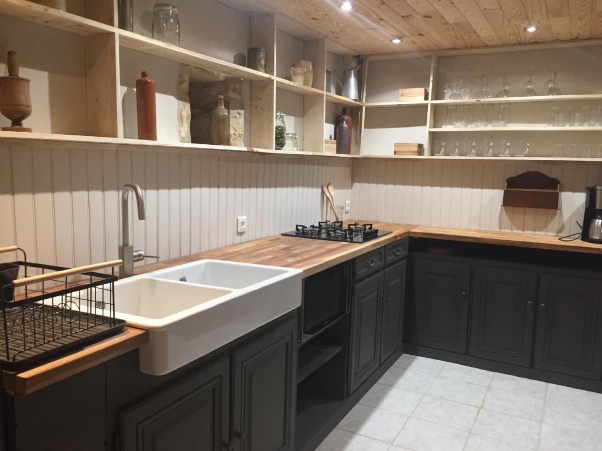 Gite Dordogne Perigord Hautefort Екстериор снимка