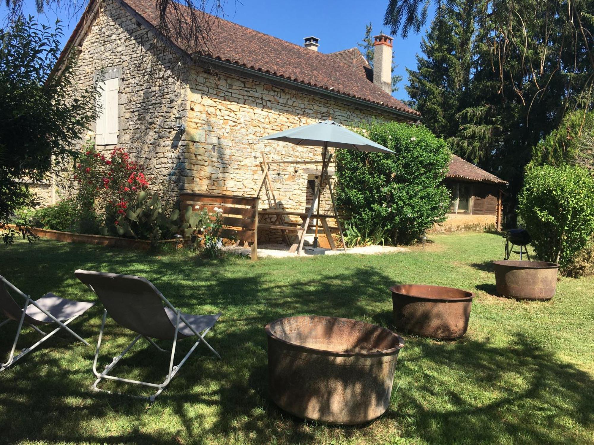 Gite Dordogne Perigord Hautefort Екстериор снимка